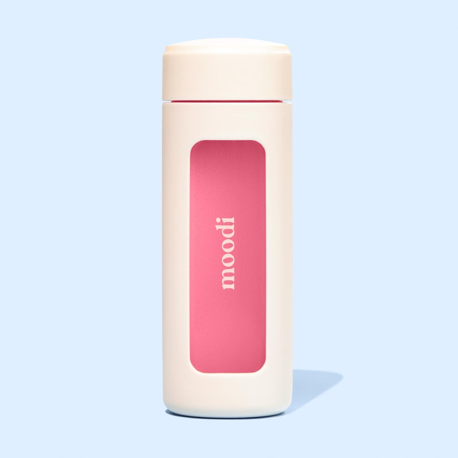 Moodi drink bottle with Pink Lemonade drink