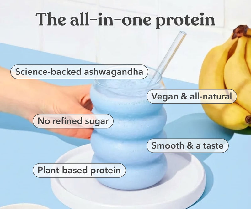 Blue smoothie in a cup with text highlighting benefits, next to bananas and flowers on a blue background