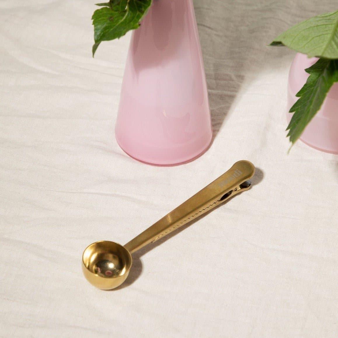 GOLDEN SCOOP CLIP - Moodi